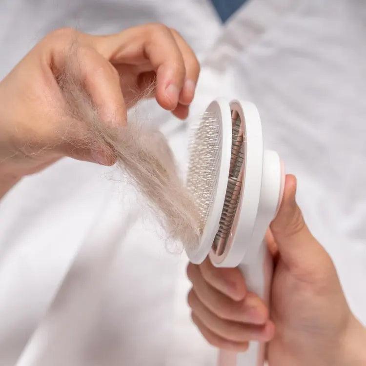Innovative Self-Cleaning Pet Grooming Brush